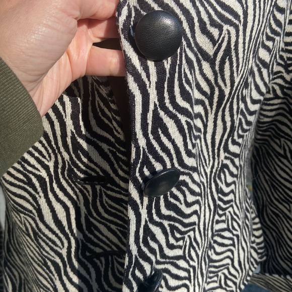Diva by Dana Bachman Wool Blend Blazer Ivory Black Zebra Print Size 6 - Picture 10 of 15